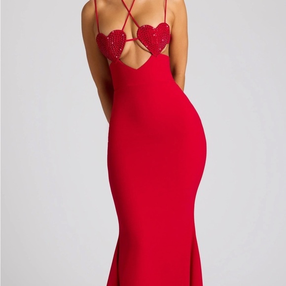 OH POLLY SERENA Embellished Heart Cup Detail Evening Gown Fire Red (US 6 UK 10) - Picture 6 of 13